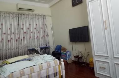 Bán nhà Lĩnh Nam, Mai Động, Hoàng Mai, 32m2 x 4T x 1.85 tỷ, lô góc, 2 mặt thoáng,